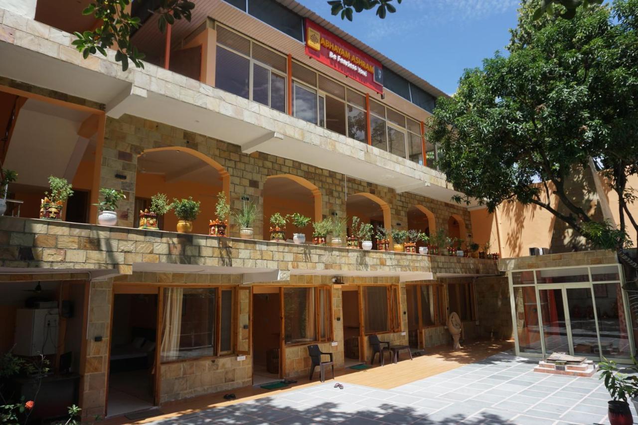 Hotel Abhayam Ashram Rišikéš Exteriér fotografie
